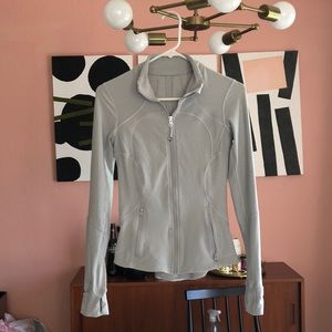 EUC lululemon Forme jacket size 4